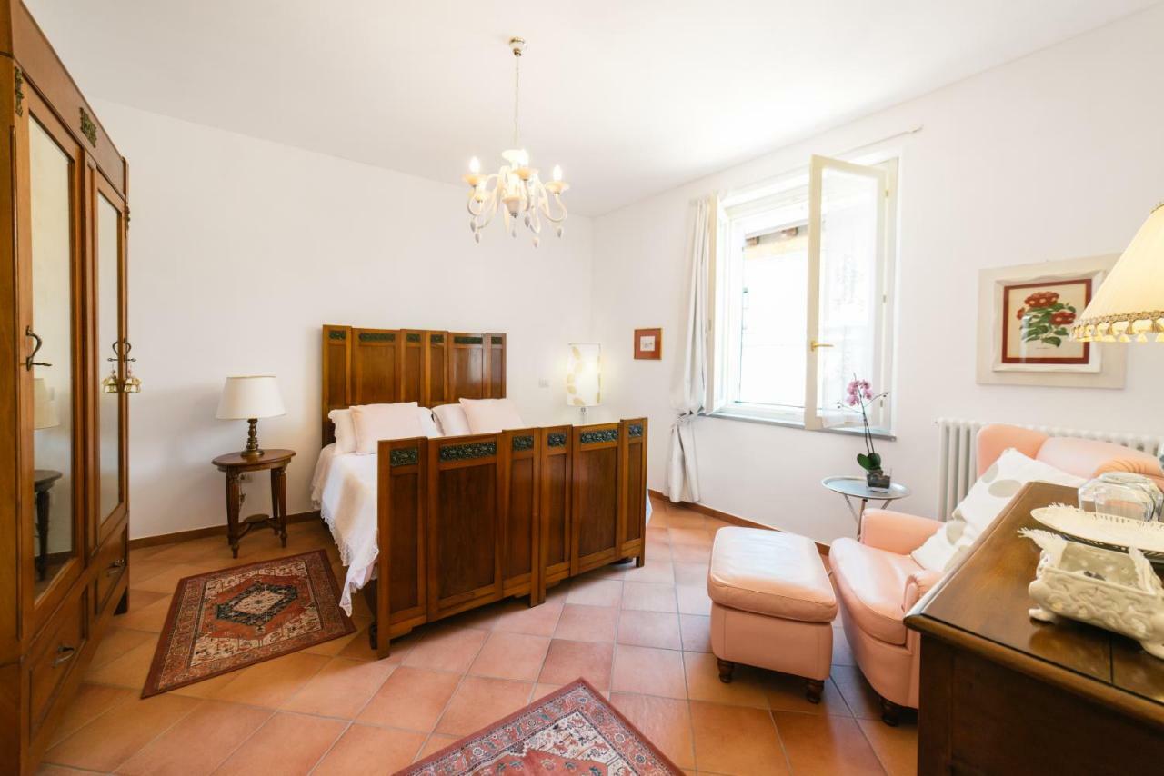 Hotel Bb Porta Augustea - Fano Zewnętrze zdjęcie